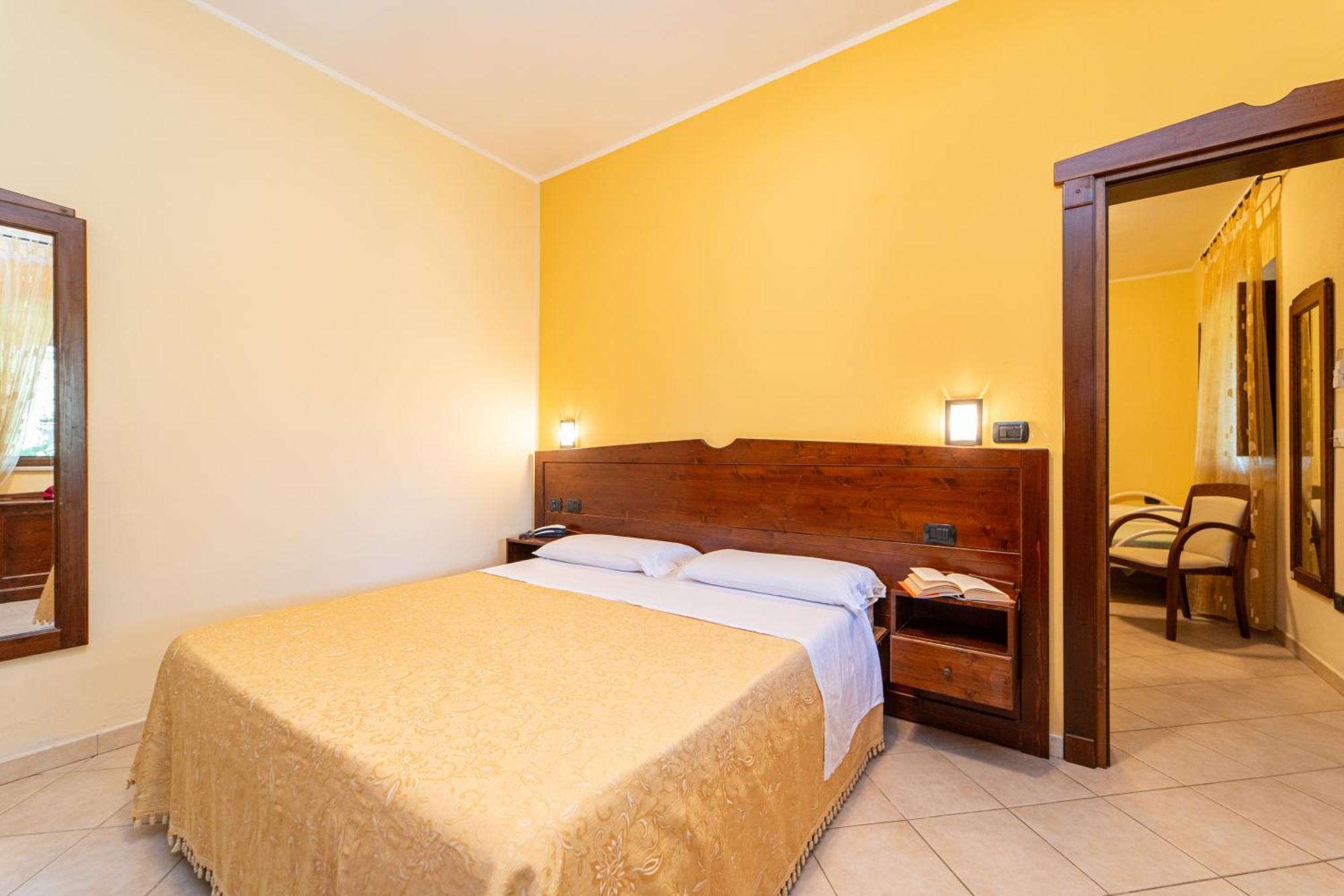 Hotel Masseria Le Pajare Presicce Cameră foto
