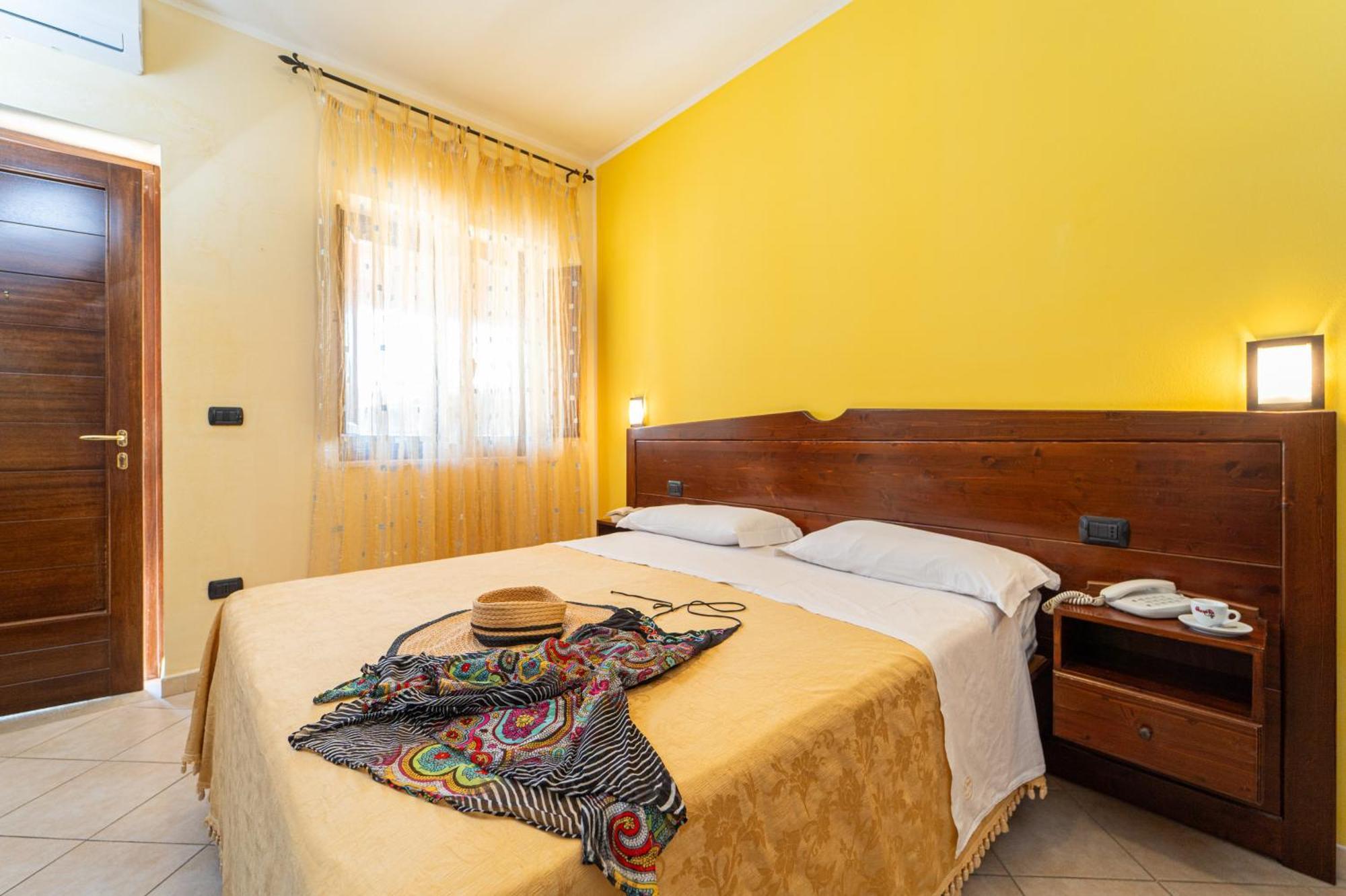Hotel Masseria Le Pajare Presicce Cameră foto