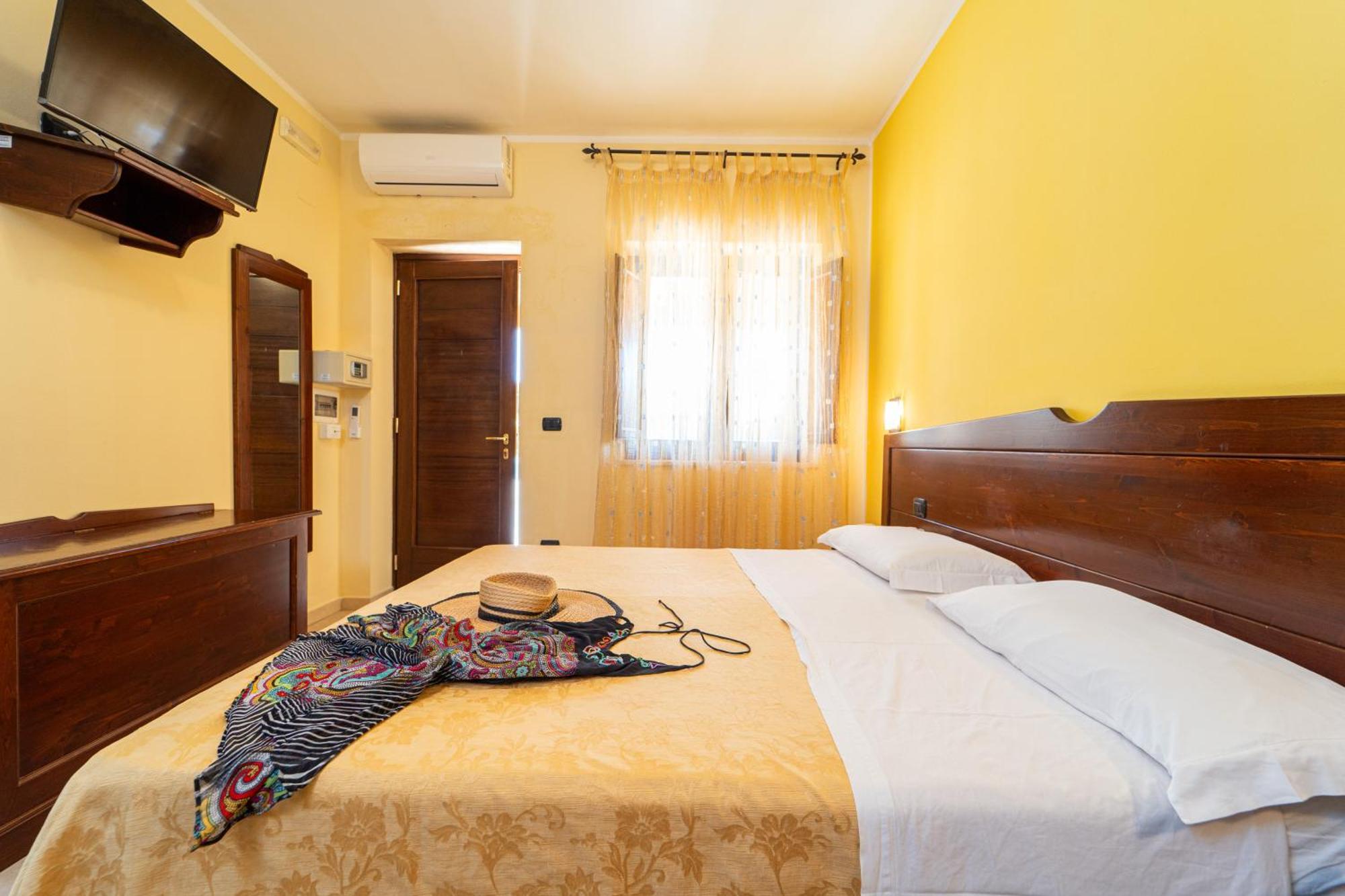 Hotel Masseria Le Pajare Presicce Cameră foto